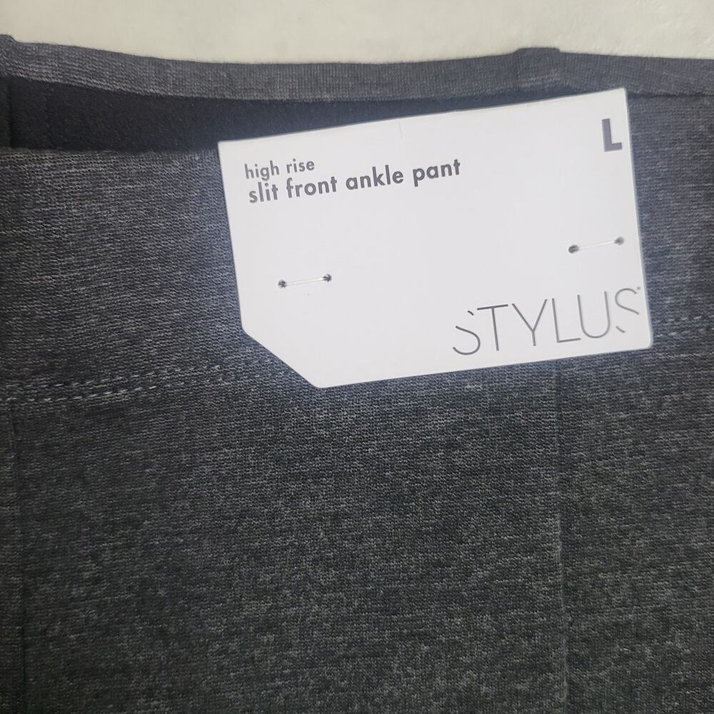 Stylus High Rise Slit Front Ankle Pant in Charcoal Heather - Large - Picture 3 of 8